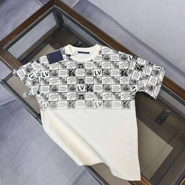Picture of Louis Vuitton T Shirts Short _SKULVXS-Ltltx2346661